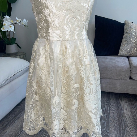 Lulus Ivory and gold dress - Picture 2 of 4